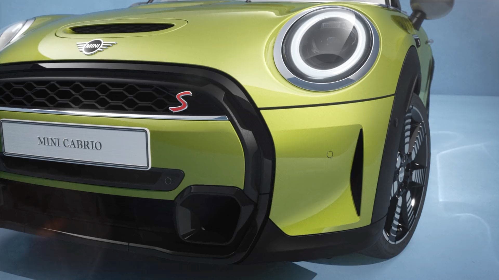 MINI Cabrio – vue de trois quarts arrière – jaune